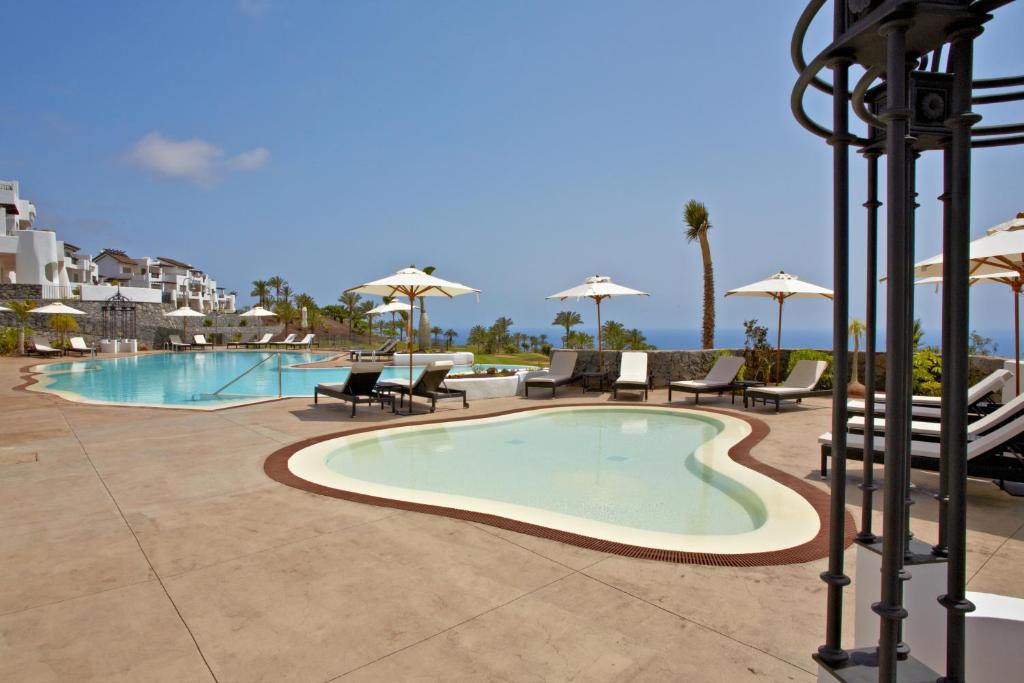 Las Terrazas de Abama Suites